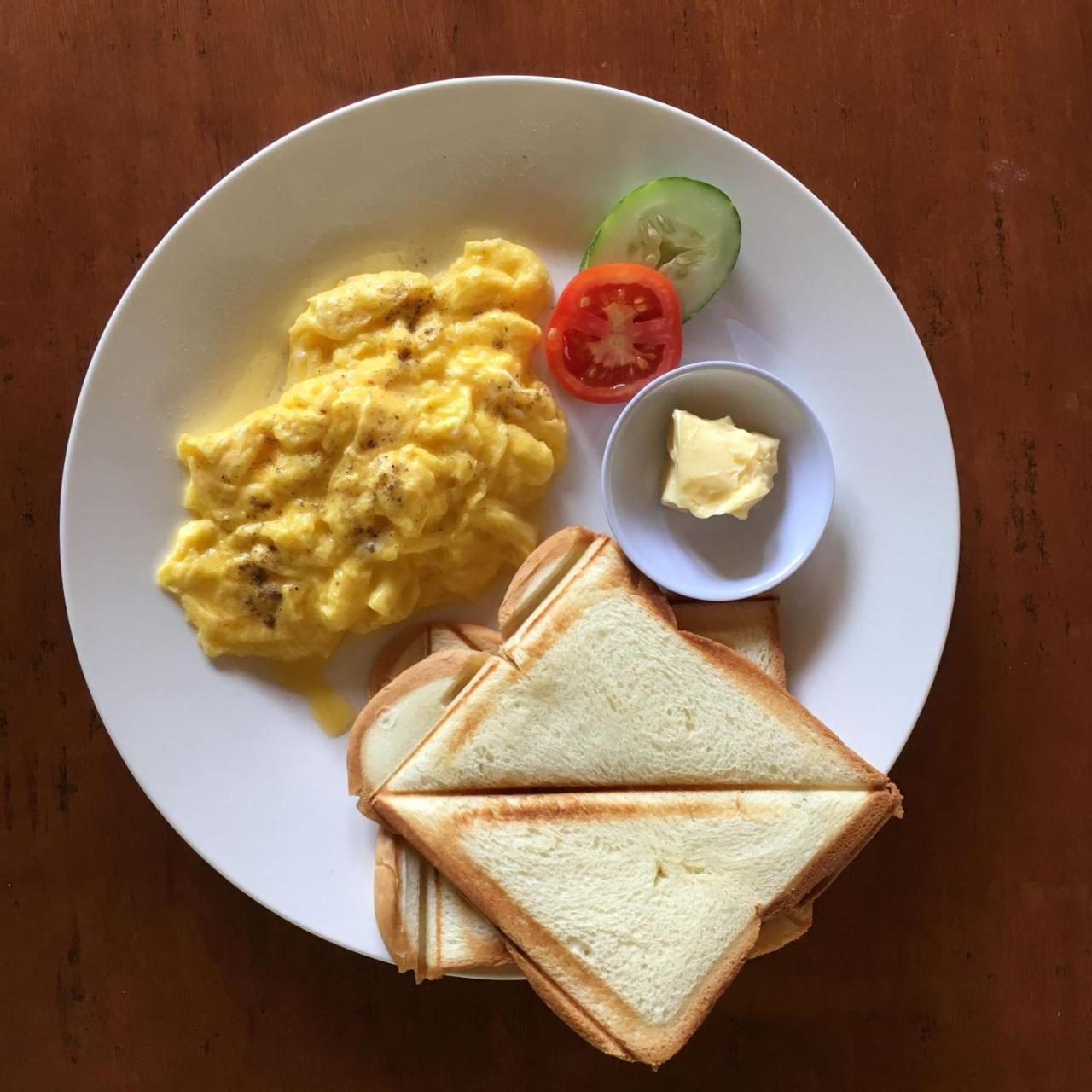 Bujang Lapuk Hostel 瑟克通 外观 照片