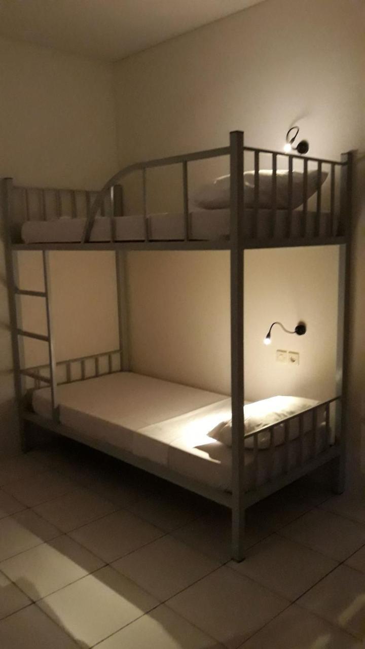 Bujang Lapuk Hostel 瑟克通 外观 照片